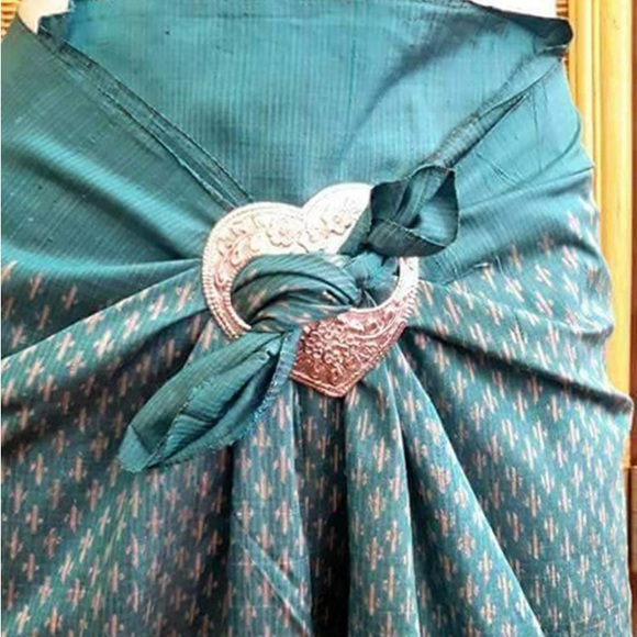 Beach wrap / sarong buckle clip - Picture 3 of 14